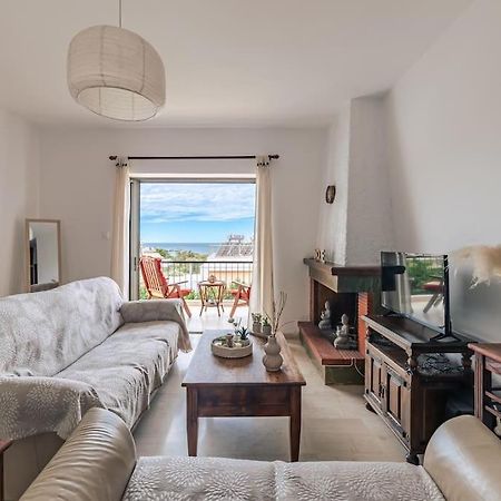Seaside Escape Apartment Saronida Ngoại thất bức ảnh