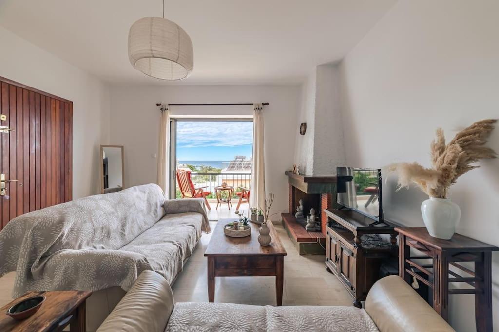 Seaside Escape Apartment Saronida Ngoại thất bức ảnh